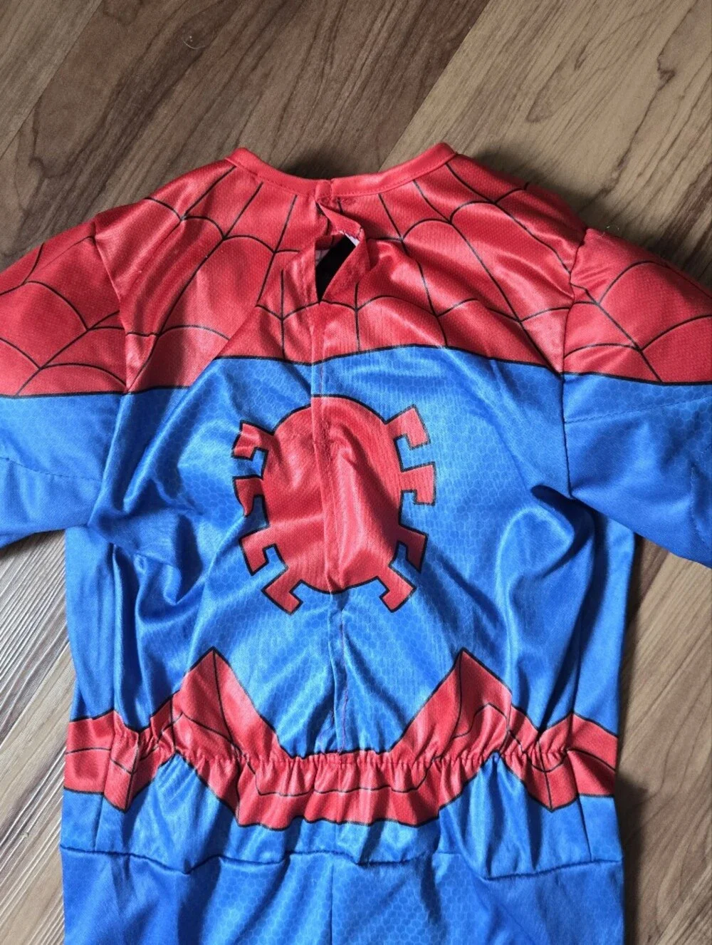 Kids size 5-6 Spiderman Muscle Superhero Costume with Mask & Gloves GUC - Picture 9 of 17